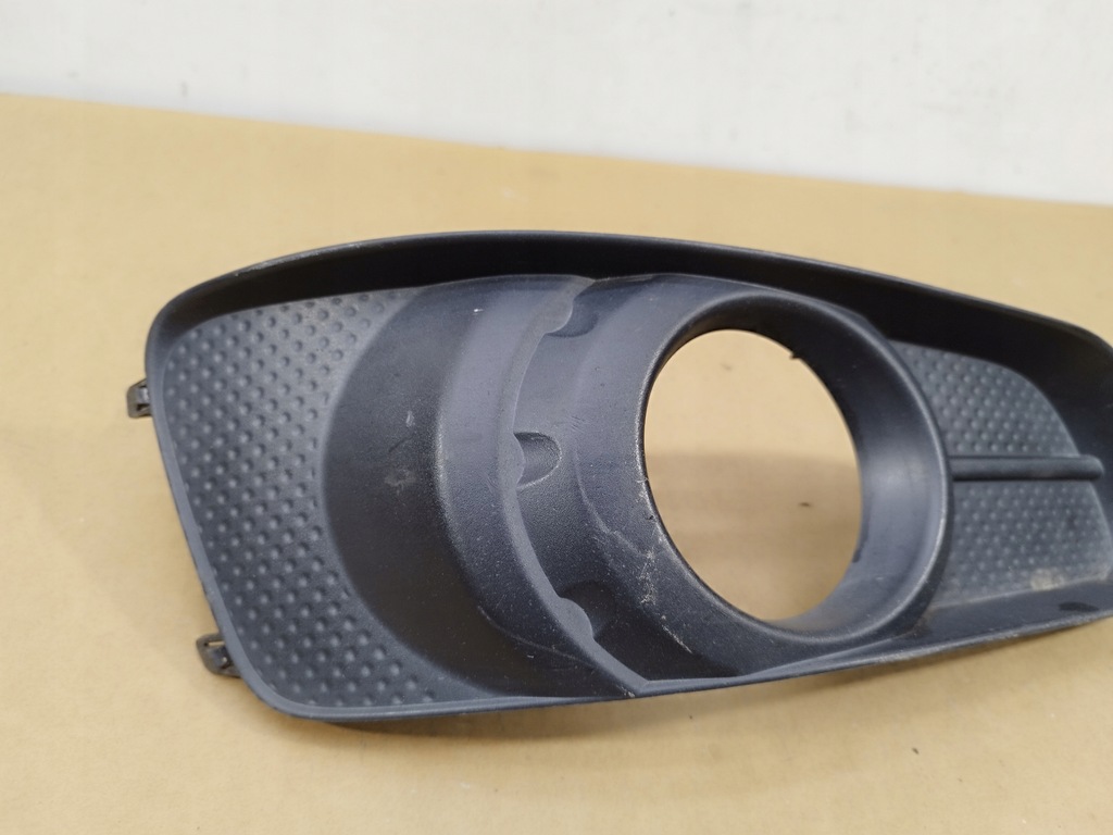 фото №11, Протитуманна фара + решітка правий бампер перед toyota corolla verso ii lift 2007-2009