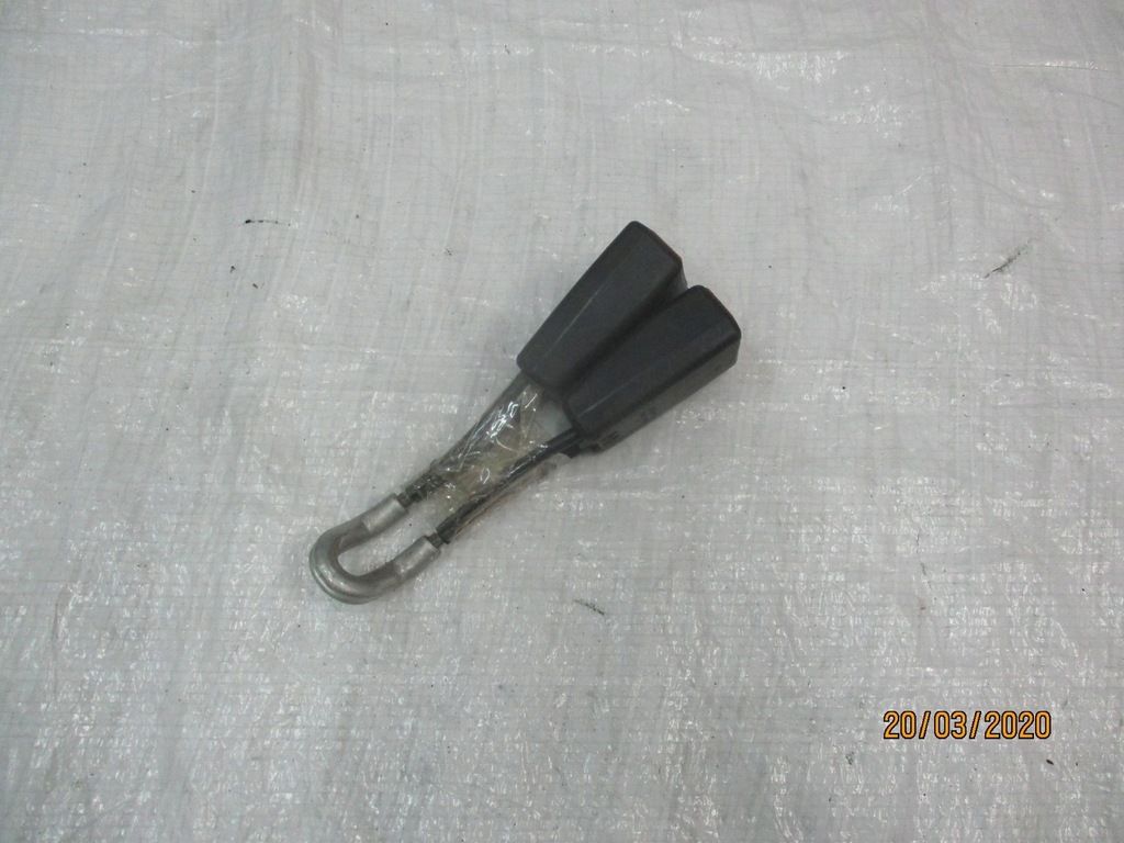 фото №5, Seat leon i защёлки ремней 1c0857488a