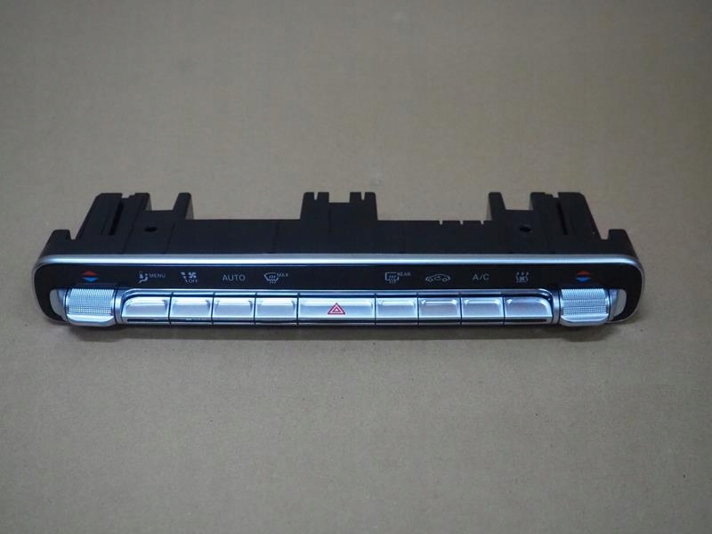 фото №1, Панель кондиционера обдув mercedes eqb x243