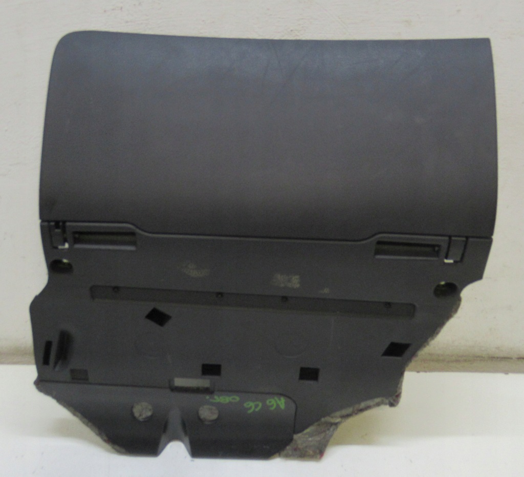 фото №1, Audi a6 c6 08r бардачок пассажира 4f1857035cj