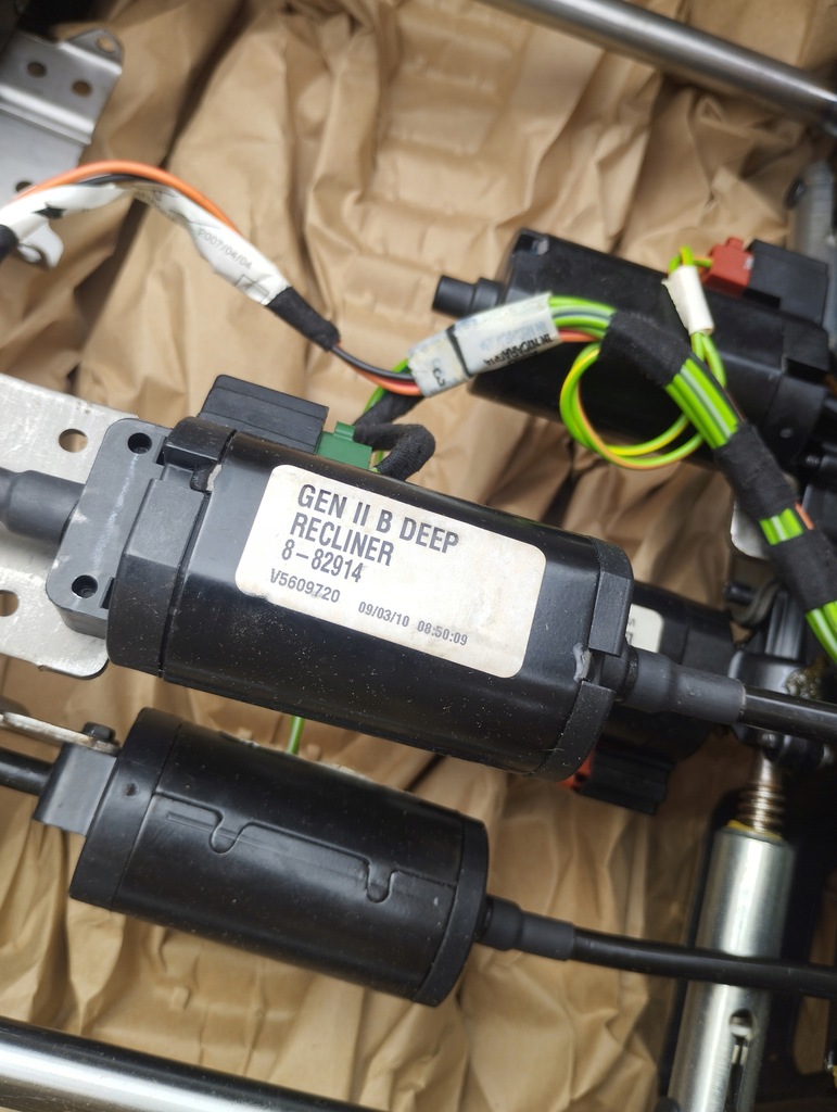 фото №7, Каркас сиденье chrysler town & country lancia voyager