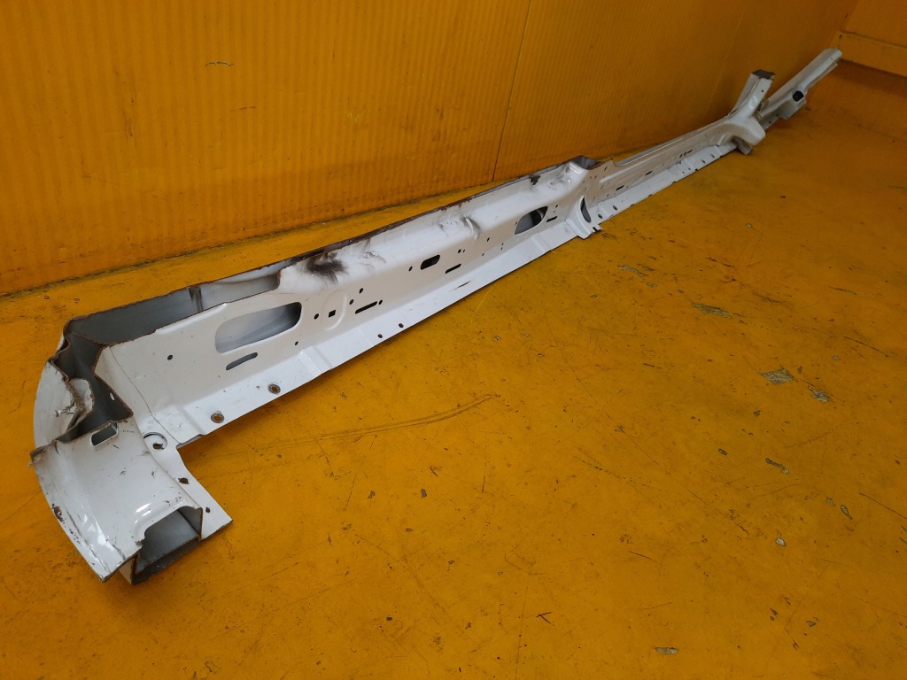 фото №8, Mercedes w447 блок двигателя крышный правый