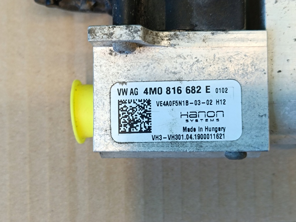 Audi q8 e-tron 55 quattro 300kw 2019 r клапан кондиціонера 4ke820339e Київ