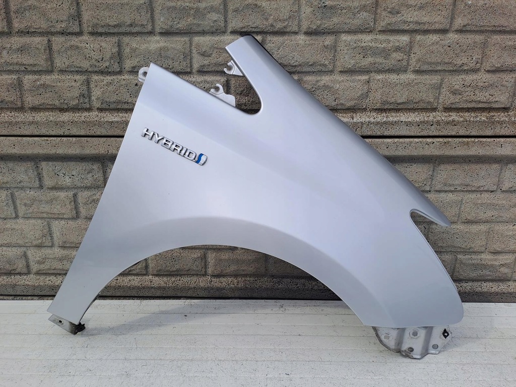 фото №1, Toyota prius plus крыло передний правый оригинал