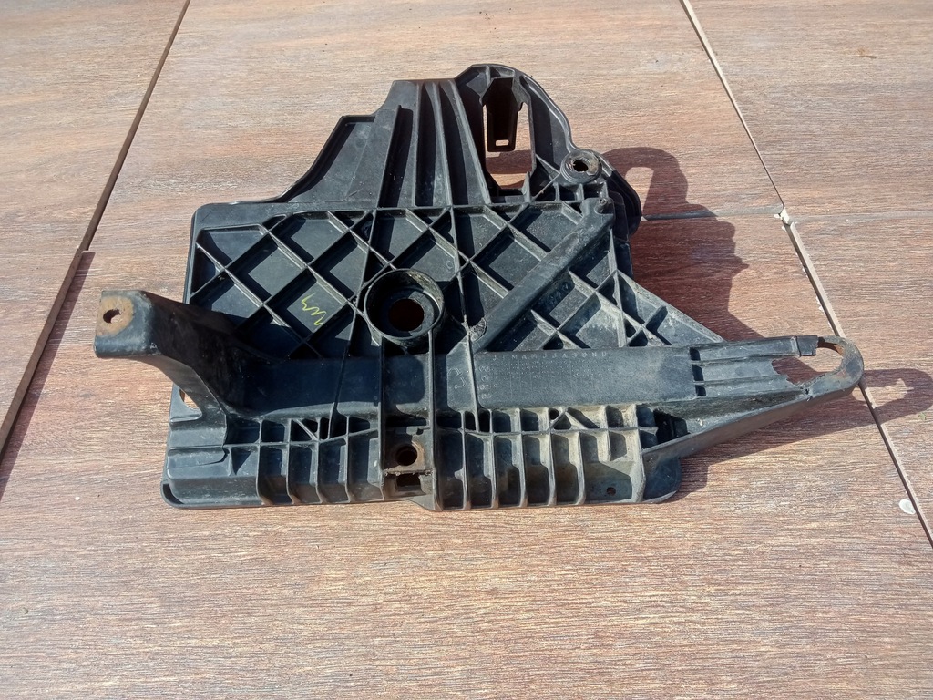 фото №10, Jeep grand cherokee wj 99-04 основание аккумулятор бензин