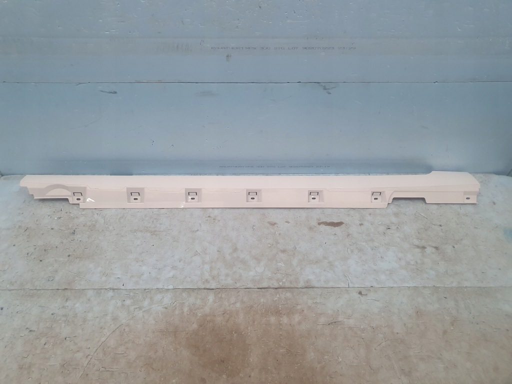 фото №5, Порог молдинг vw passat b8 3g0 левый левая