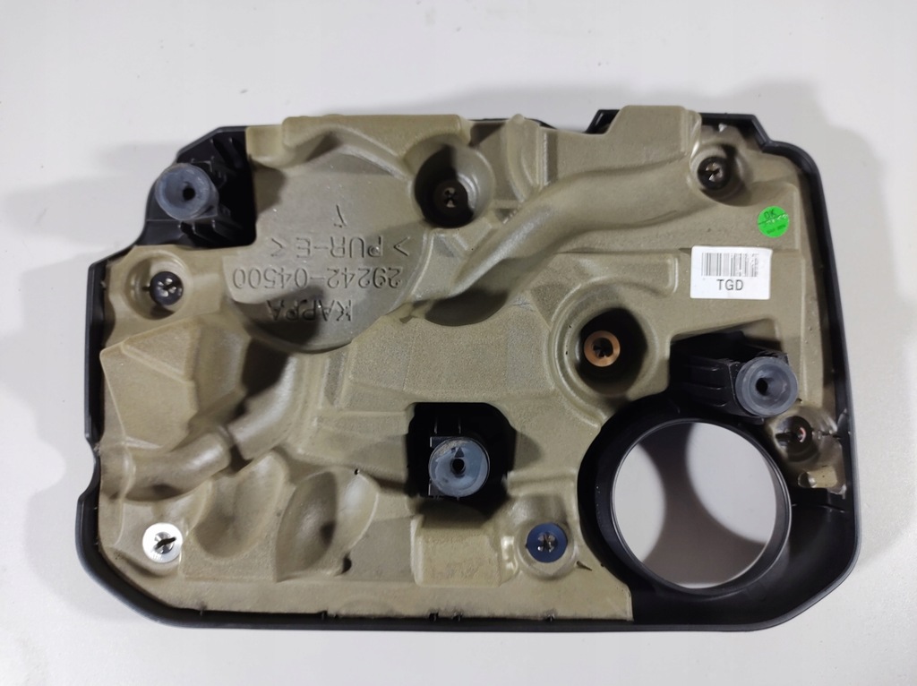 фото №9, Kia stonic 1.0 t-gdi 17- крышка двигателя