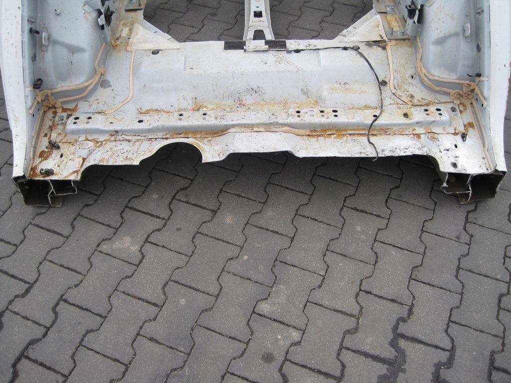 фото №3, Кузов крыло задняя renault grand scenic iv