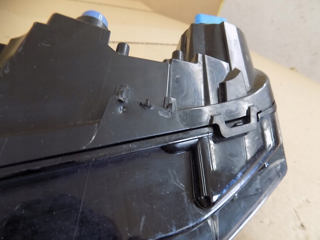 Фара ліва передня лівий перед денні peugeot 308 3 t10 9835230980 оригінал . Недорого