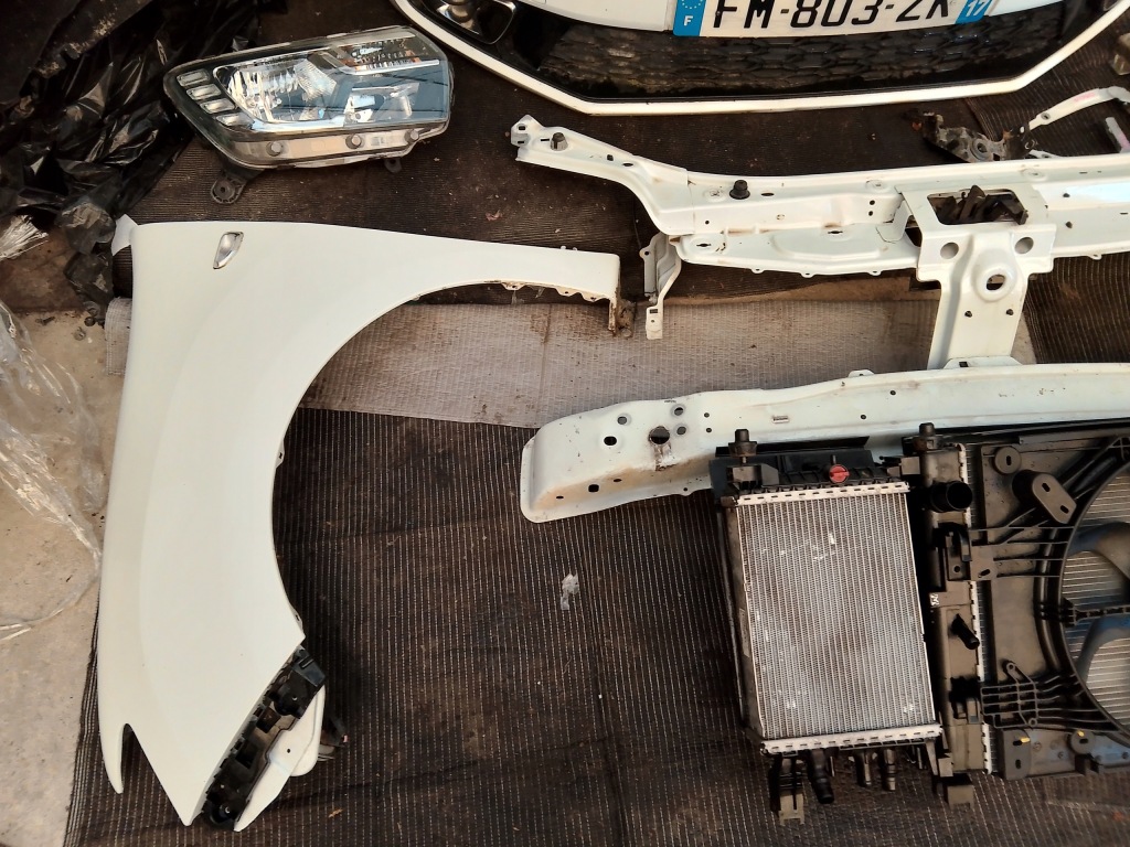 фото №6, Dacia sandero ii lift kompleny полный перед dv369 1.5 blue dci bluedci 2018-