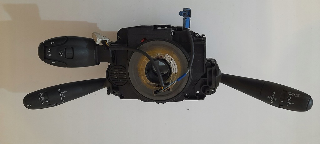 фото №1, Переключатель комбинированный peugeot 3008 i