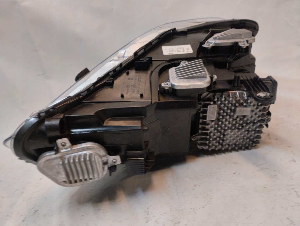 Bmw x2 f39 рестайлинг  фара перед правый  левая led демонтаж Цена