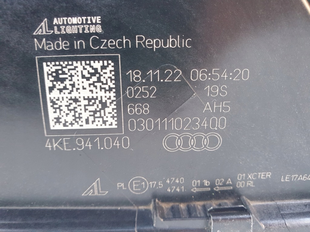 Ліхтарі  ліва правий перед передня audi q8 e tron 4ke 19- 4ke941039 4ke941040 Зі Шроту