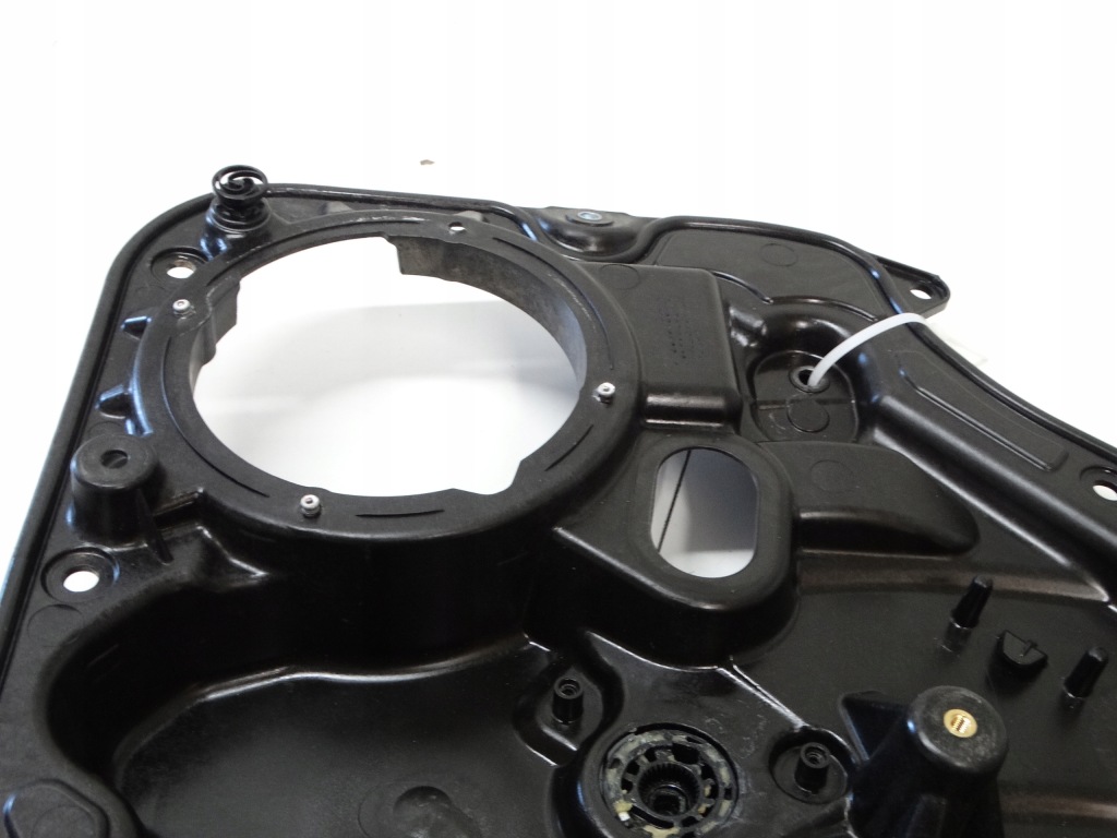 фото №6, Механизм стекло левый задняя vw golf vi hb 5k4839461