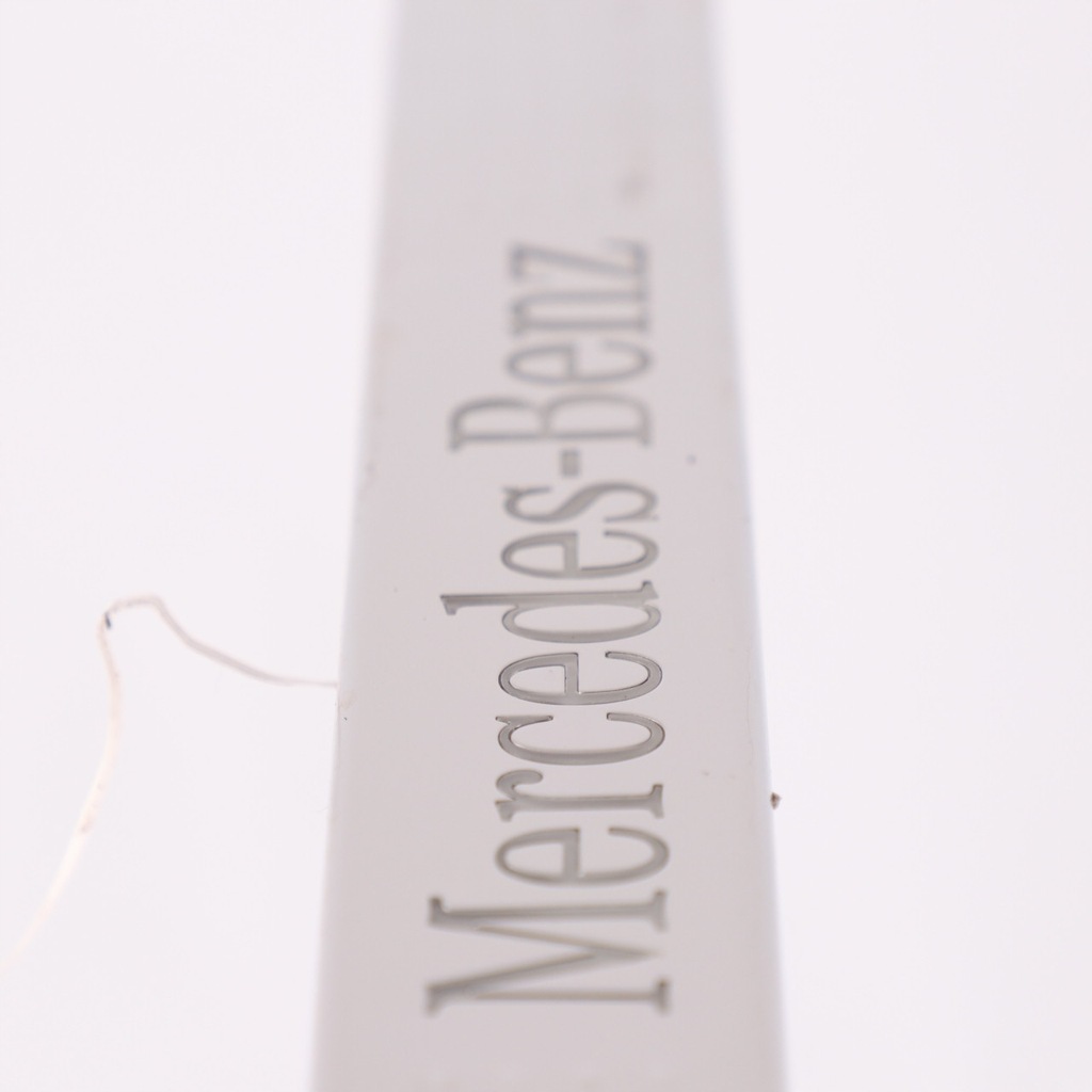 фото №12, Mercedes c118 молдинг декоративная порог дверь левая правая подсвеченная