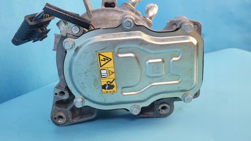 Купить Bmw f45 225xe 18r генератор 7649390