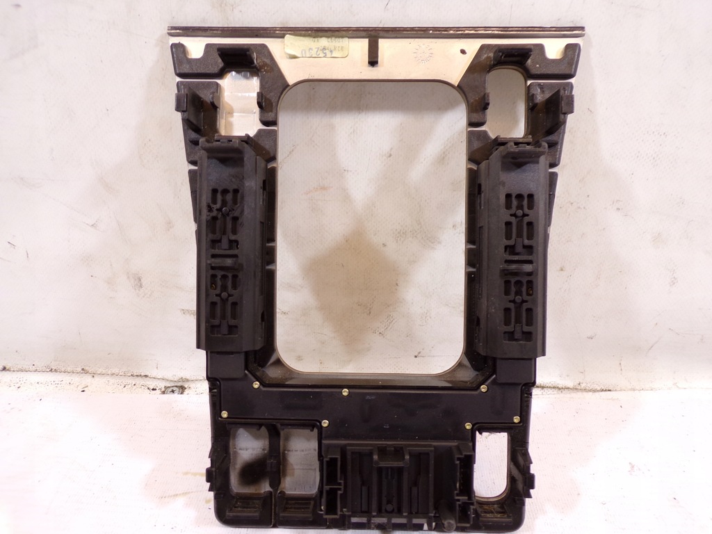 фото №5, Dekor рамка захист домкрата mercedes w210 1