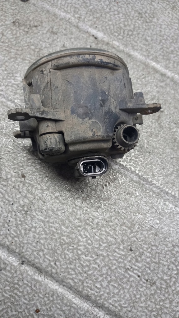 фото №2, Противотуманная фара правый renault megane 04r kombi