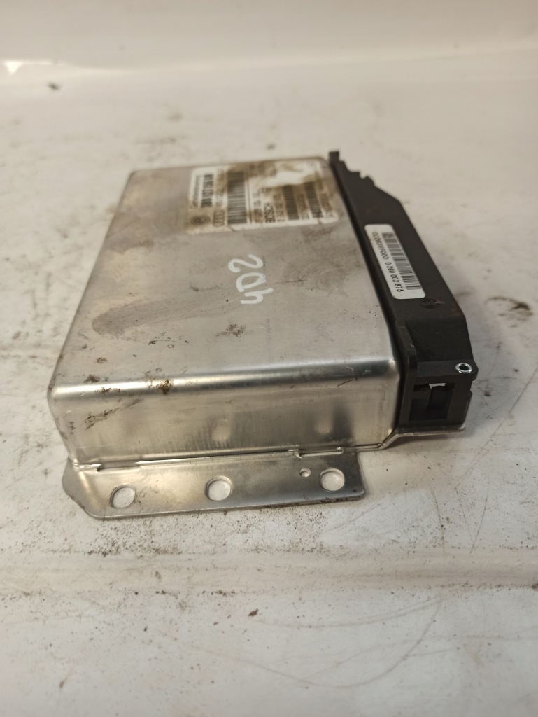 фото №8, Volkswagen passat b5 1.8t блок керування коробки передач 3b0927156am