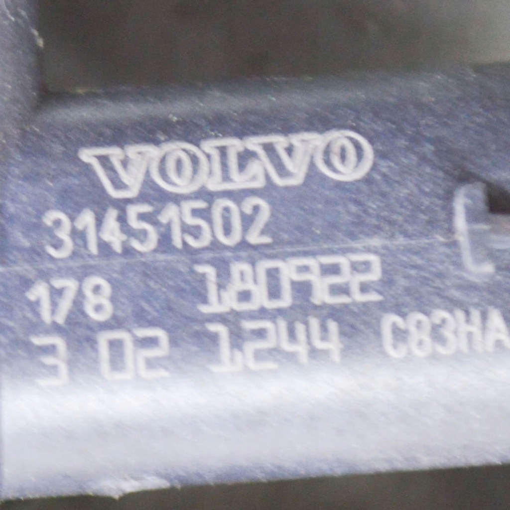 фото №7, Volvo xc40 2019 правая сторона датчик удара подушка безопасности