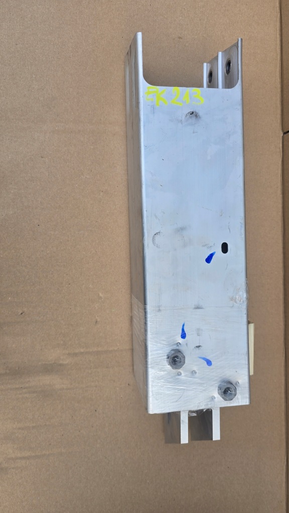 Купити Tesla model y зона деформації права 1608454-00-d