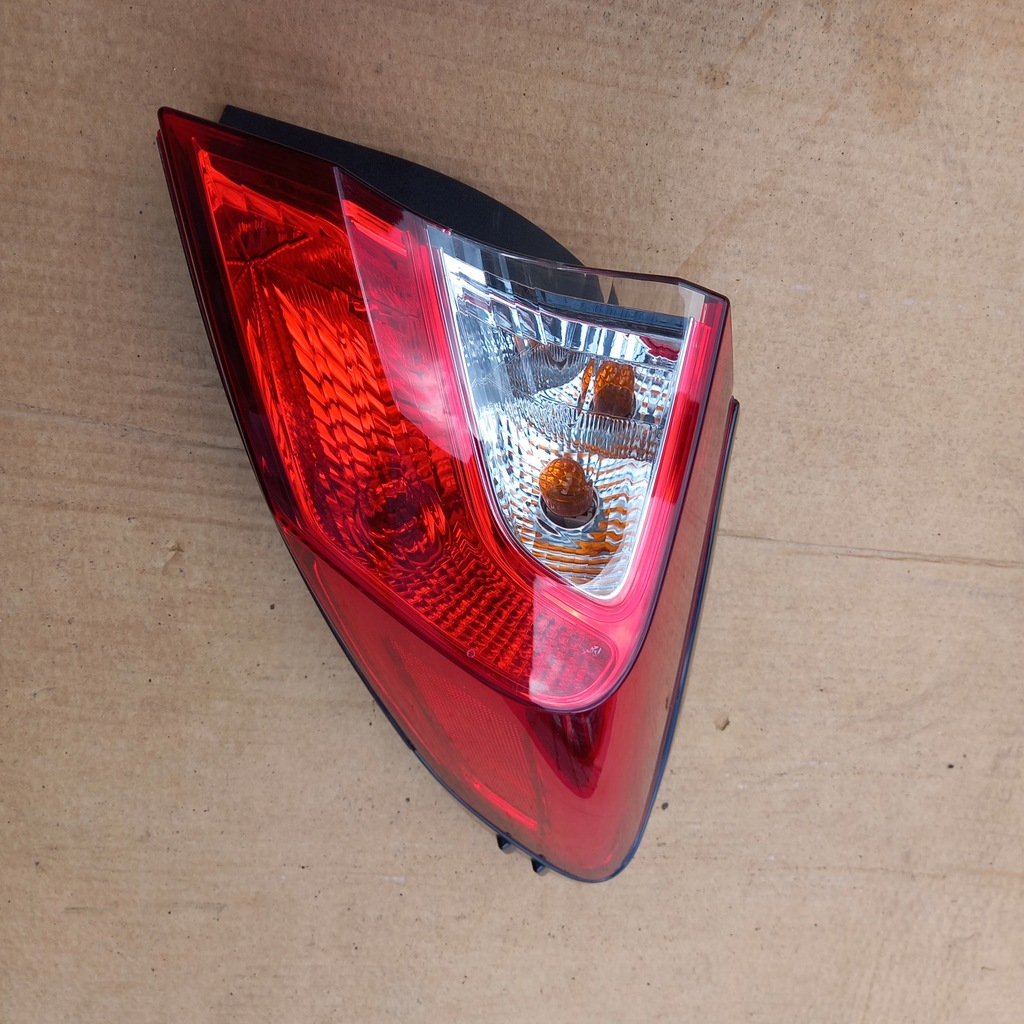 фото №8, Toyota chr ch-r лампа задняя задняя левая правая orginał демонтаж идеальное состояние