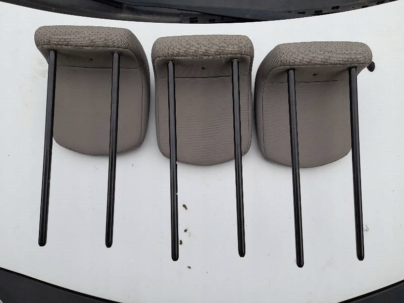 фото №2, Підголівники задня підголівник renault clio 3 iii societe