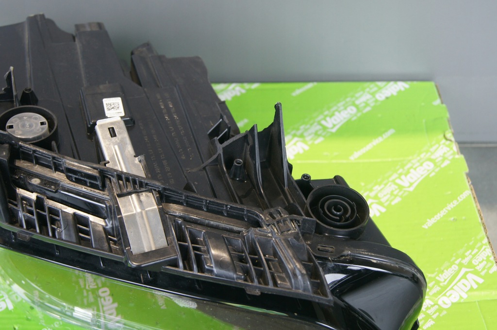 фото №14, Full led bmw 1 f40 левая europa