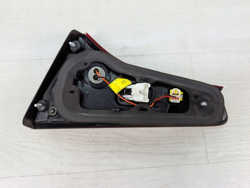 фото №7, Kia optima iii лампа левый задняя 92403-2t1