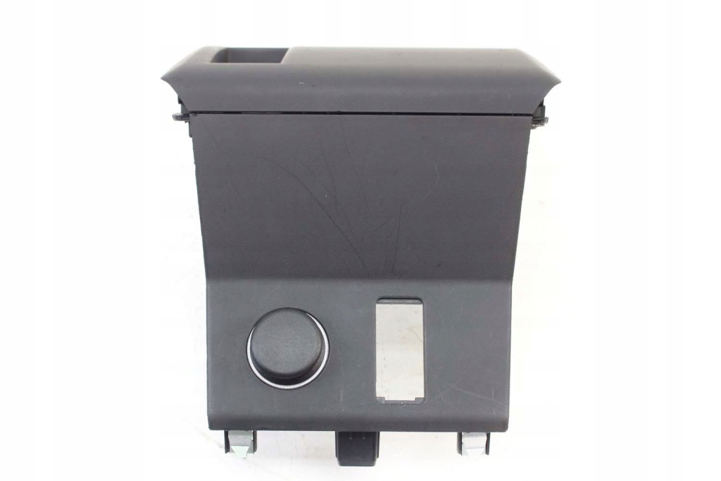 фото №7, Bmw i3 l01 рамка dekor заглушка 9283138 9283137 czarna i01 lci lift консоли