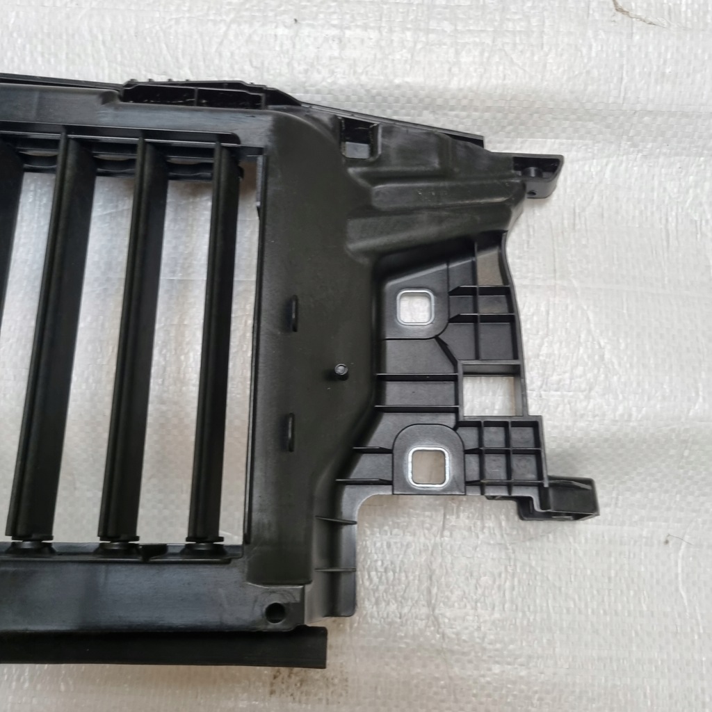 фото №15, Mercedes c klasa 206 w206 жалюзи впуск a2066224000