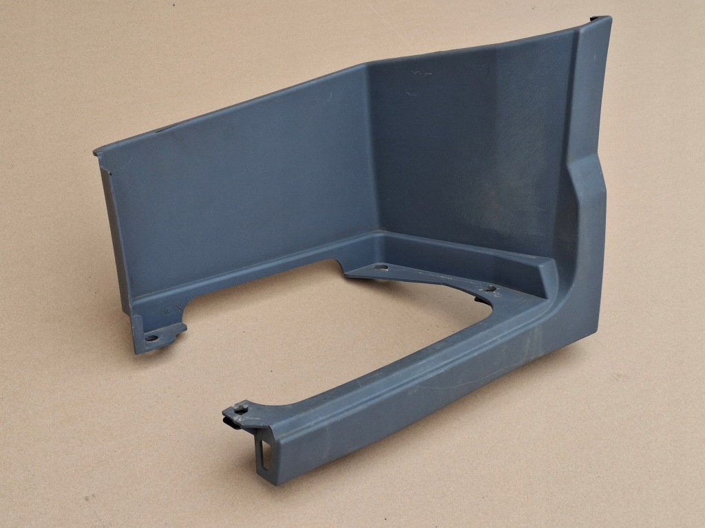 Volvo fh4 подножка нижний оригинал 82141971 Цена