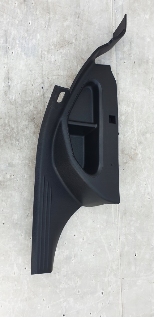Защита порога  правый  левый задний volvo v40 2 31403181 31403180 Доставка