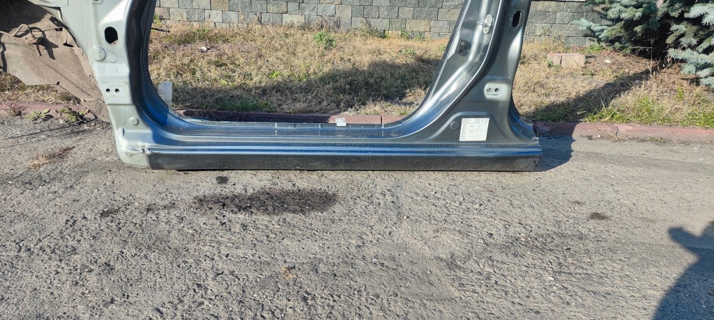 фото №3, Nissan note e12 поріг блок двигуна лівий