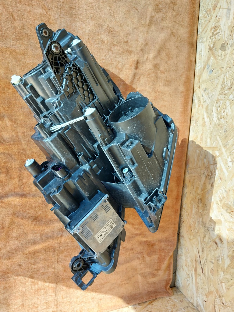 фото №10, Skoda kodiaq full led лампа права 566941016f комплектна