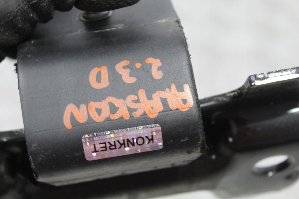 фото №2, Кронштейн подушка двигуна renault alaskan