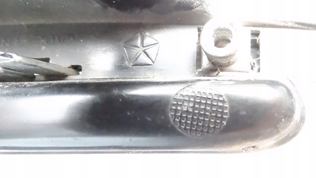 фото №8, Chrysler 200 2010- решітка протитуманної фари бампера права перед 68082052ab