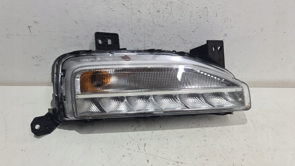 фото №1, Поворотник правый свет drl vw t-roc 2ga941056c