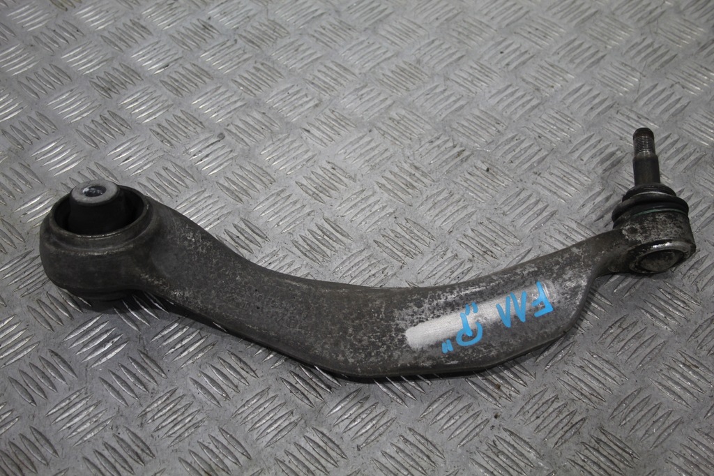 фото №1, Рычаг правый перед bmw 5 f10 f11