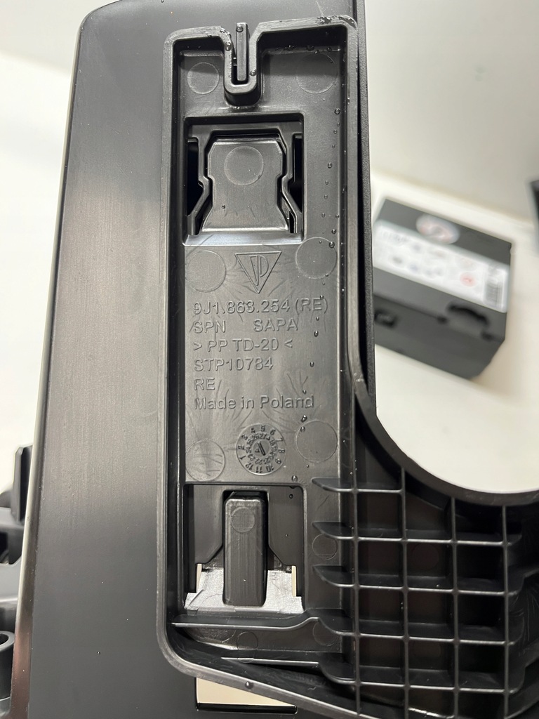 фото №9, Audi e-tron gt набір ремонтний коробка інструментальний 9j1863254 9j1863253