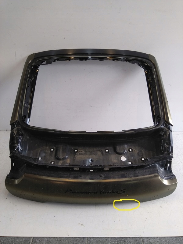 фото №1, Porsche panamera 971 крышка багажника задняя