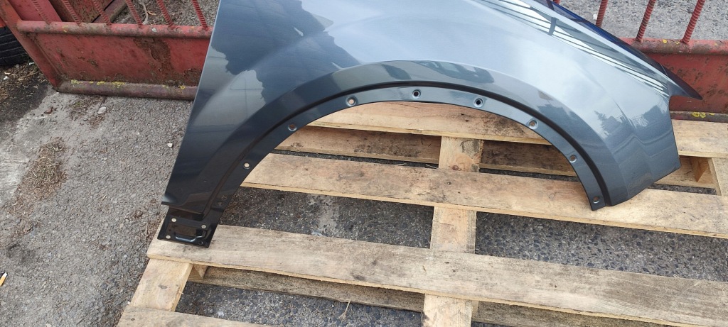 Крыло  aluminiowy правый  перед передний audi q7 4m 1.15-12.19 дорестайлинг  lx7r Недорого