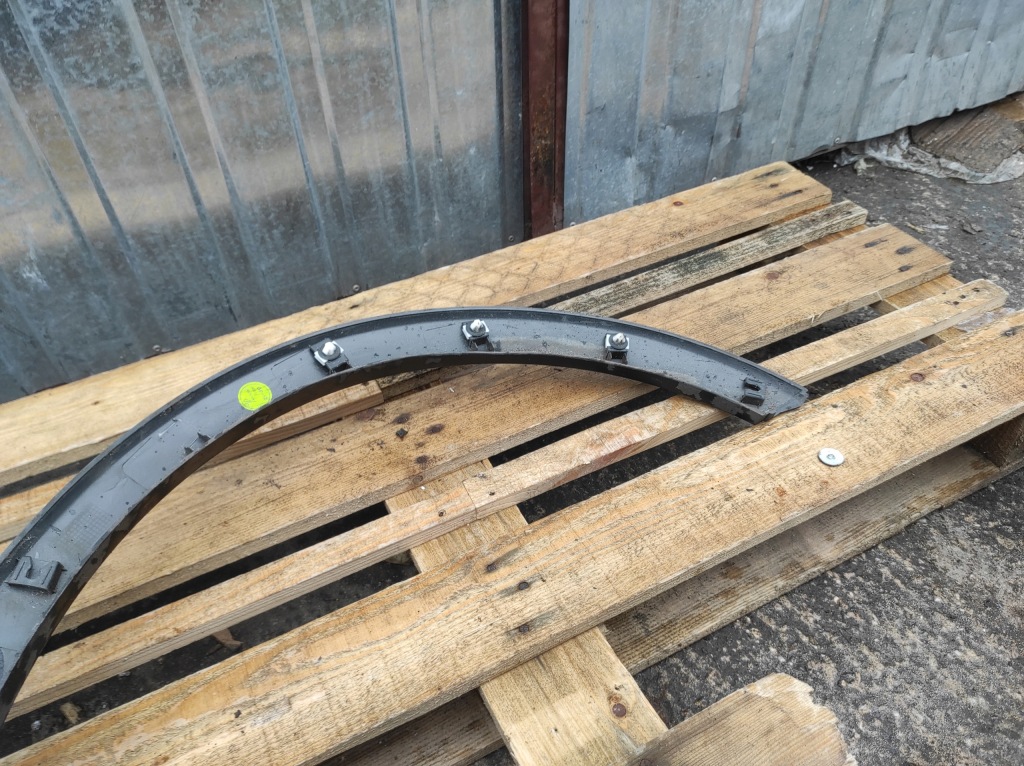 Молдинг крыла левая перед opel karl 42552645 Недорого