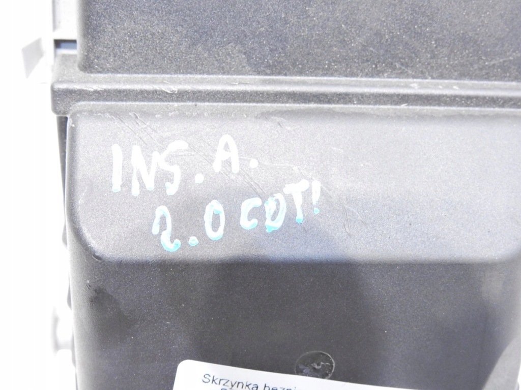 фото №2, Коробка предохранителей opel insignia a 2.0 cdti