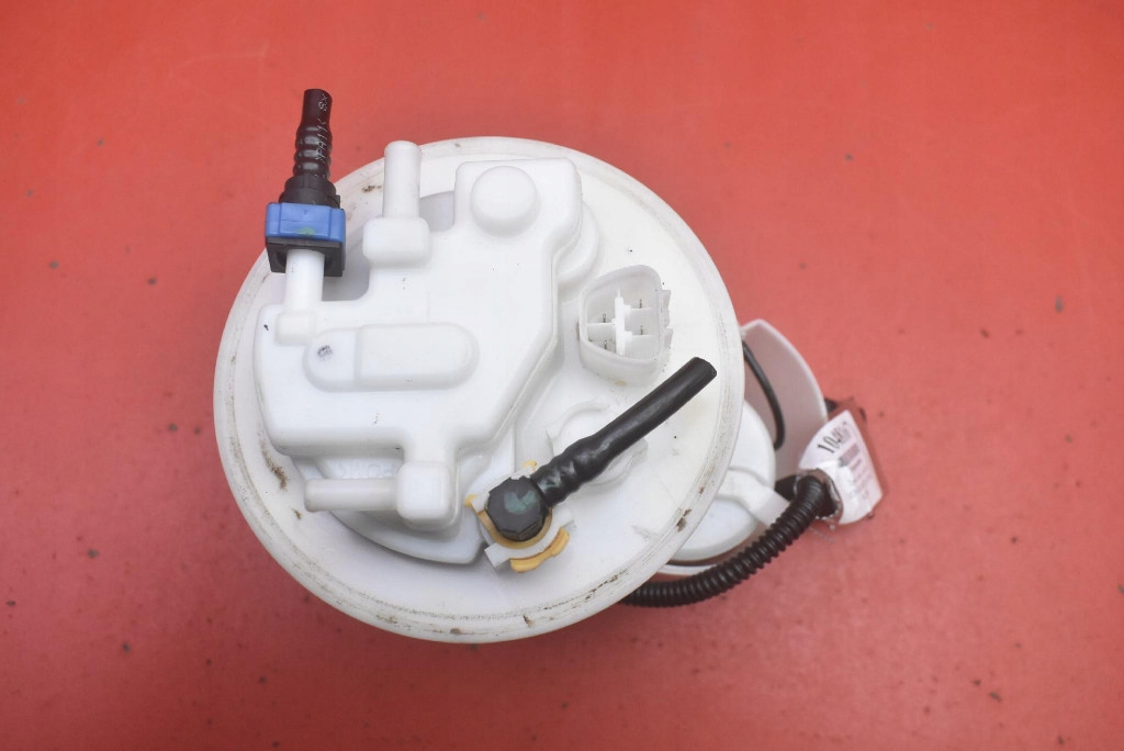 Насос помпа топлива toyota auris 2 ii 1.6 valvematic 132 km 12-15 в Украине