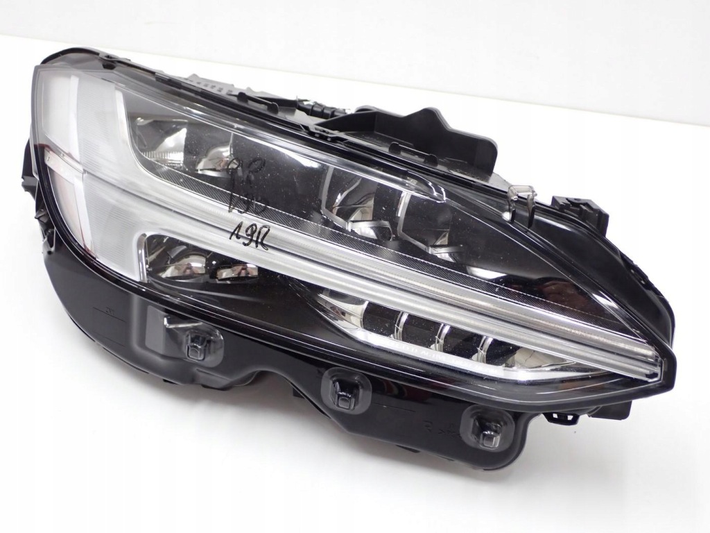 фото №1, Лампа правый перед full led active high europa 32228311 volvo v90 ii 19r