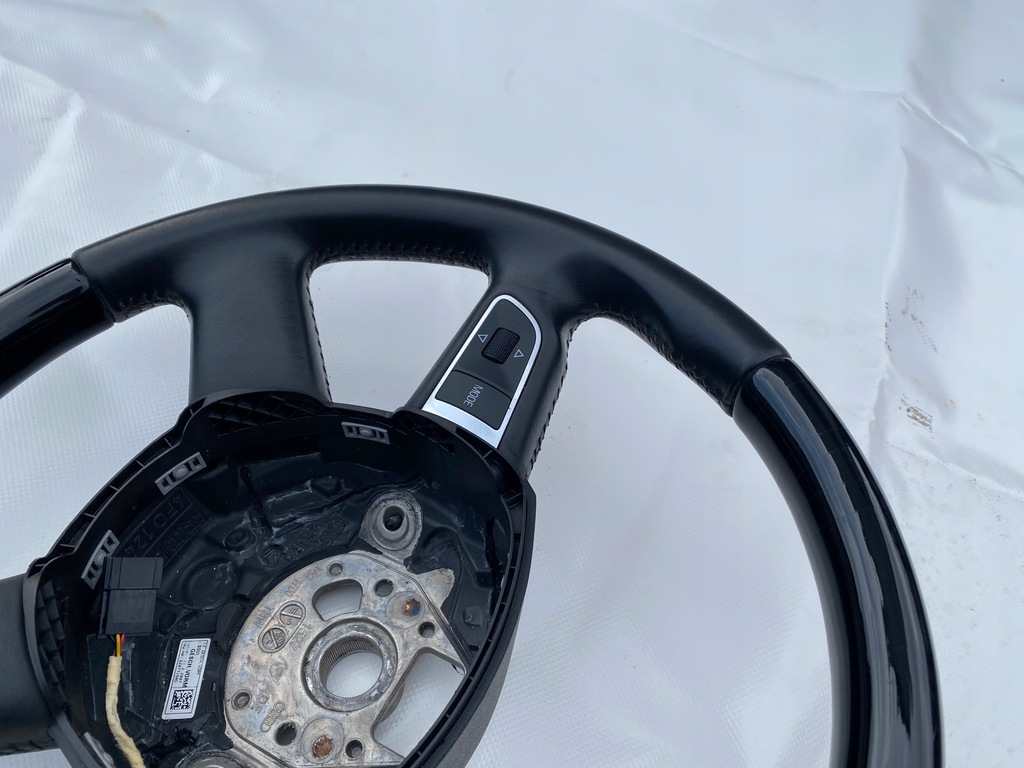 фото №6, Повітропровід audi a8 d3 - black piano ! чорний блиск