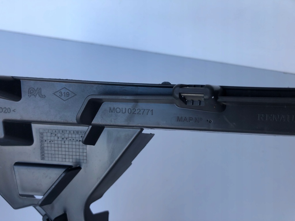 фото №4, Решітка радіатора верхній ліва решітка радіатора renault trafic iii lift