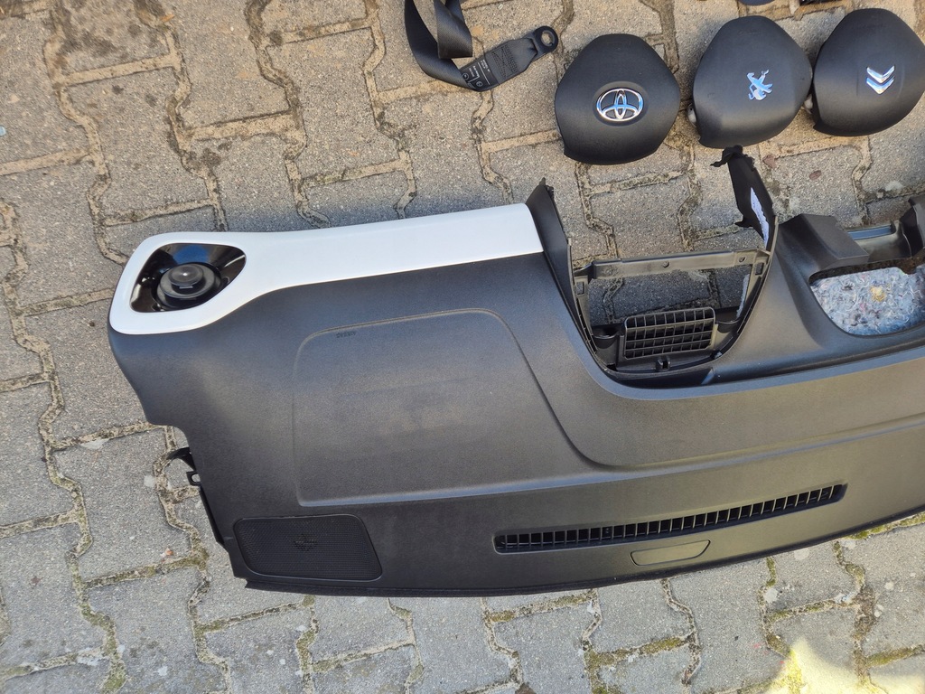 фото №10, Toyota aygo ii peugeot 108 ii citroen c1 ii подушка безопасности консоль оригинал комплект
