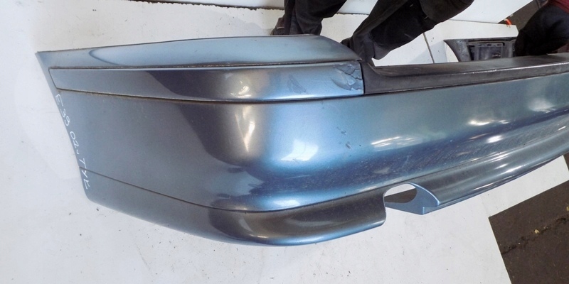 Купить Bmw 5 v e39 01r бампер задний  задний универсал stahlblau